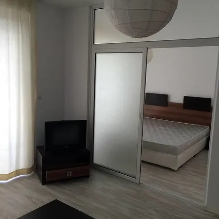 Sea Isle Lägenhet Slăntjev Brjag